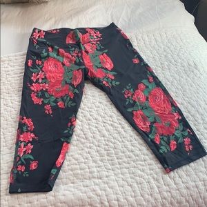 Albion Fit Workout Capri Leggings